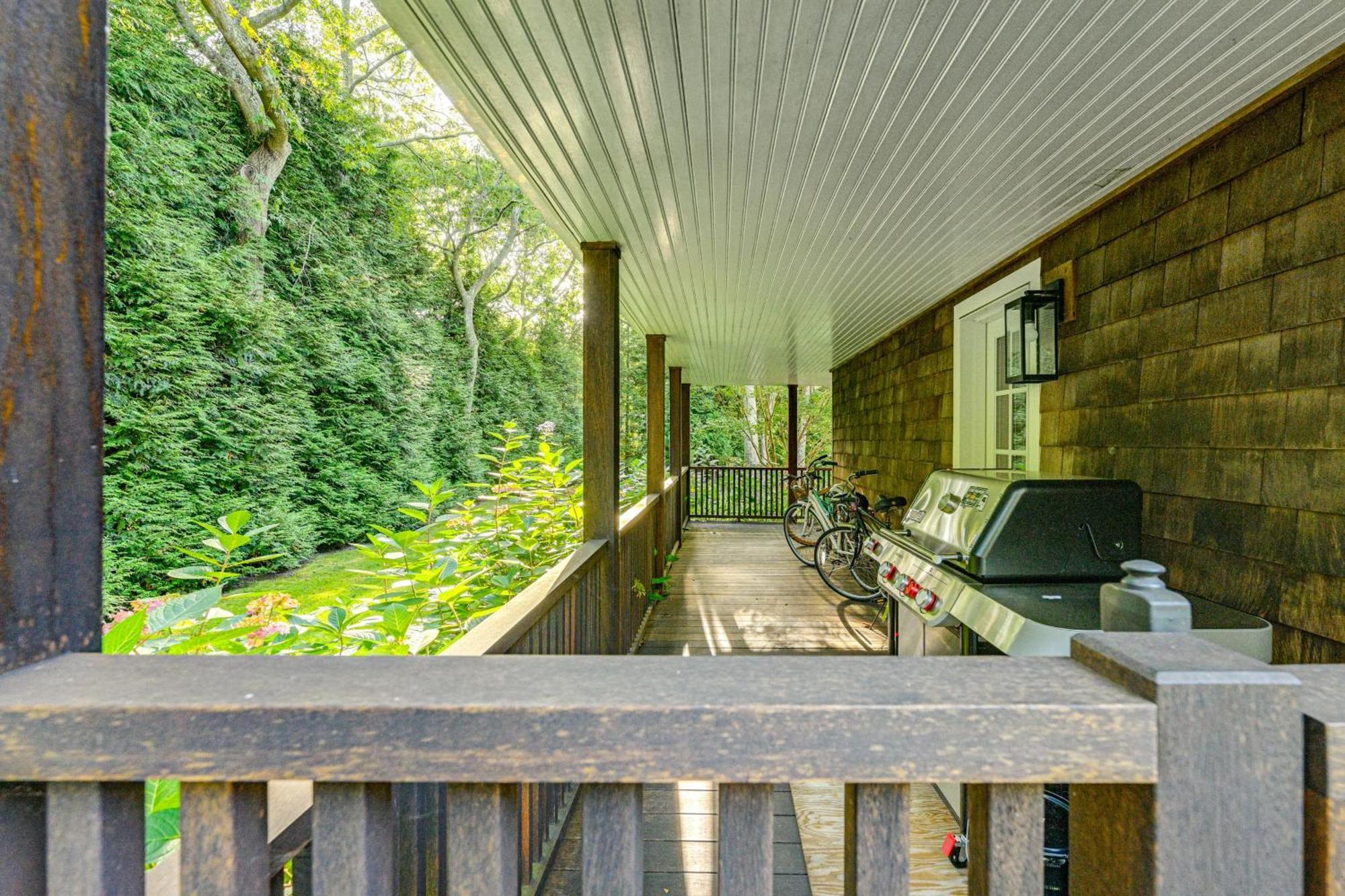 2 Mi To Beach Dog-Friendly Home In Wainscott! Buitenkant foto