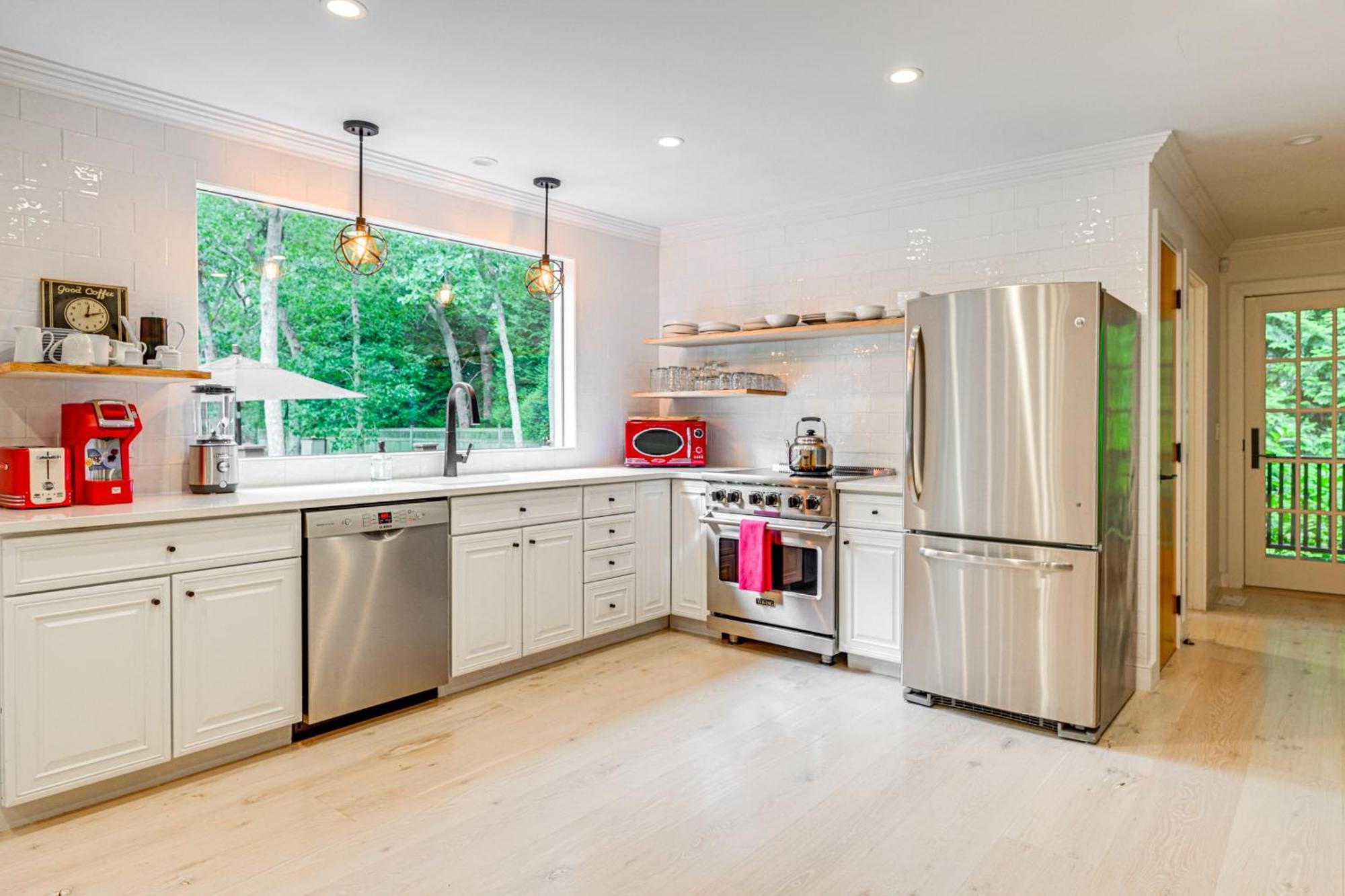 2 Mi To Beach Dog-Friendly Home In Wainscott! Buitenkant foto